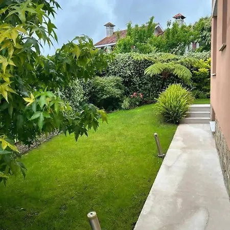 Excepcional En Perbes Semesterbostad *